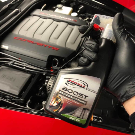 Dressing-compartiment-motor-Scholl-Concepts-HD-BOOST-Engine-Dressing-500ml-12460 [1]