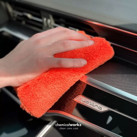 Laveta-microfibra-moale-ChemicalWorkz-Edgeless-Soft-Touch-Towel-500GSM-40×40cm-CW-EST500 [1]