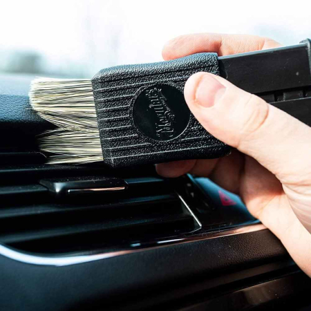 Pensula-reglabila-detailing-Meguiars-Dash-Trim-Brush-X2001 [3]