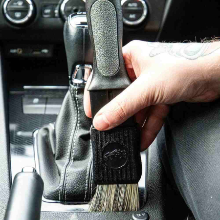 Pensula-reglabila-detailing-Meguiars-Dash-Trim-Brush-X2001 [2]
