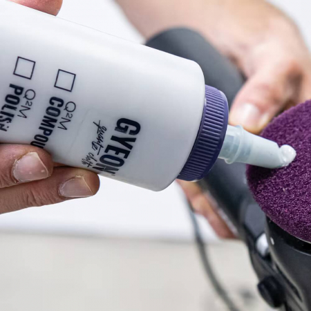 Recipient-cu-capac-autocuratare-Gyeon-Q2M-DispenserBottle-300ml-Q2MDP300 [1]