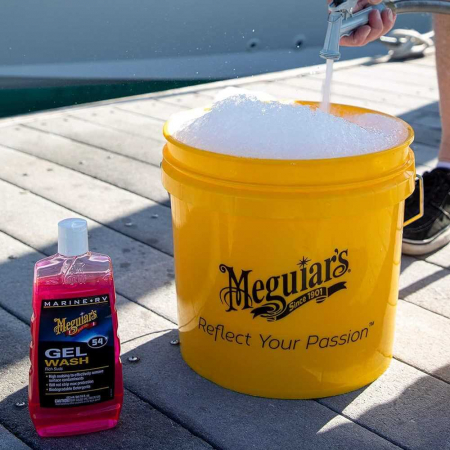 Sampon-barci-Meguiars-Marine-RV-Rich-Suds-Gel-Wash-M54-3-78L-M5401 [2]