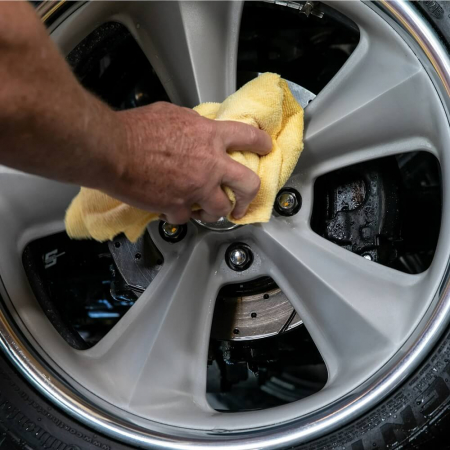 Solutie-curatare-jante-aluminiu-Meguiars-Hot-Rims-Aluminium-Wheel-Cleaner-709ml-G14324 [3]