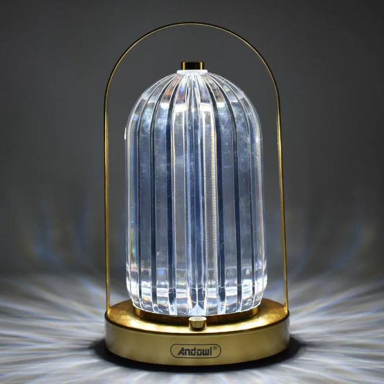 Lampă de Masă cu Design Modern de Cristal, LED, Andowl (Q-LED33)