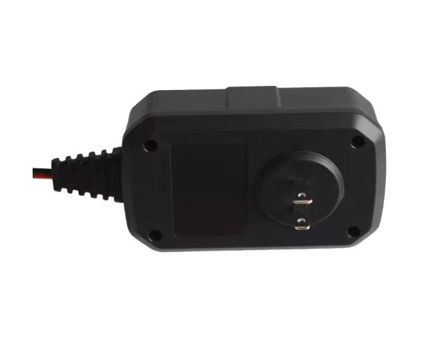 Redresor Auto QD-P077, Încărcător Digital 6/12V, 5A, 1000mA, Compatibil cu Baterii Plumb-Acid, AGM, Litiu, Multifuncțional și Sigur pentru Întreținerea Bateriilor Auto și Moto, Andowl (QD-P077) [6]