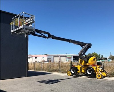 Nacelă articulată feroviară SKYRAILER D14 cu braț DELTA [2]