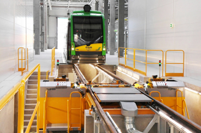Strung pentru tramvaie TUP650 [2]