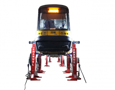 Utilaje feroviare - Elevator mobil pentru trenuri, tramvaie si metrouri SCM - IndustrialMAG