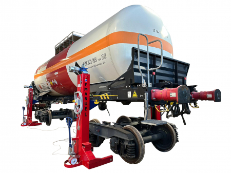 Elevator mobil pentru trenuri, tramvaie si metrouri SCM - IndustrialMAG [5]