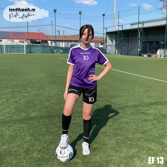 Echipament fotbal feminin personalizat EF13M [4]