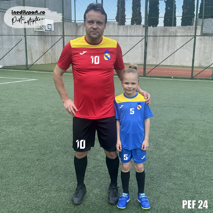Kit echipament fotbal copii si adulti personalizat PEF24 [2]
