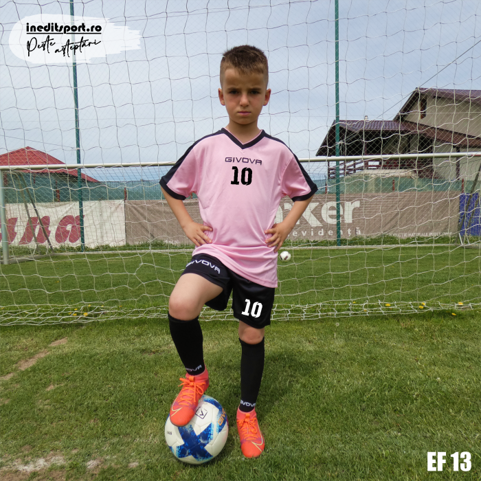 KIT GIVOVA Echipament fotbal personalizat copii si adulti PEF13 [1]