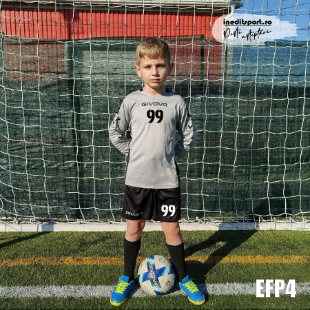 Echipamente fotbal - Echipament portar copii si adulti EFP4