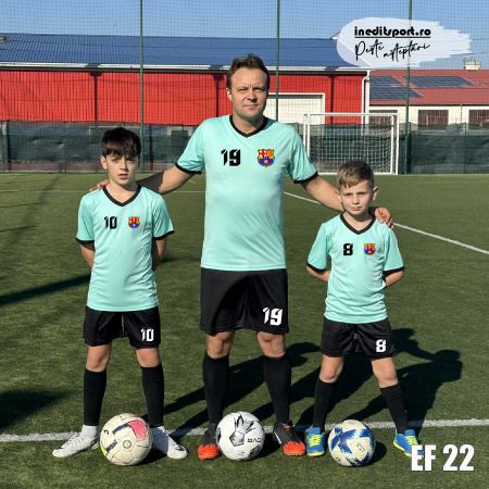 Kit echipament fotbal copii și adulți INEDIT SPORT PEF22 [1]