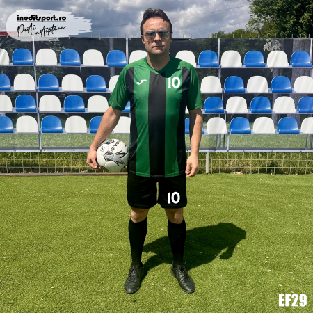 Echipamente de joc - Kit echipament fotbal copii si adulti personalizat PEF29
