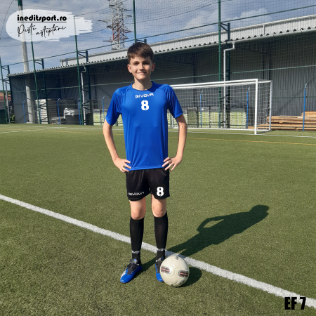 KIT GIVOVA PEF7 Echipament fotbal personalizat copii si adulti. [4]