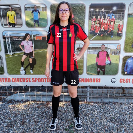 Echipamente fotbal - Kit Supporter MC GIVOVA - KITC24
