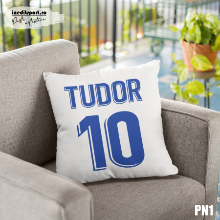 Cadouri Sportive - Pernă personalizată FOTBAL P37