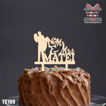 Sporturi - Topper Tort Personalizat Mr&Mrs Fotbal TC109