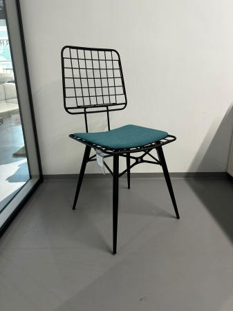 Scaune exterior - Scaun metalic negru și șezut tapițat în textil albastru - TEL