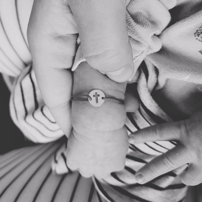 Bratara copii cu snur si cruciulita din argint 925 rodiat [2]