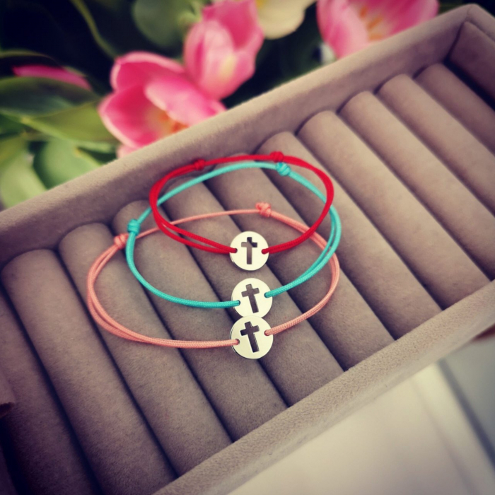 Bratara cu snur si cruciulita din argint 925 rodiat [3]