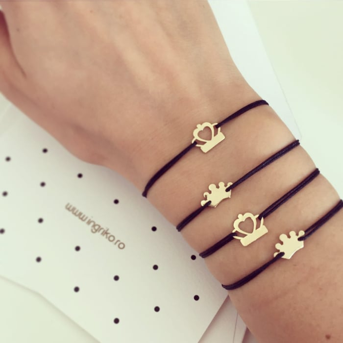 Bratara snur aur galben 14K cu charm coronita [4]