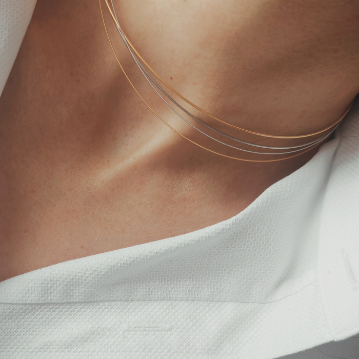 Choker minimalist 35 cm – flexibil si delicat, argint placat cu aur 18K [2]