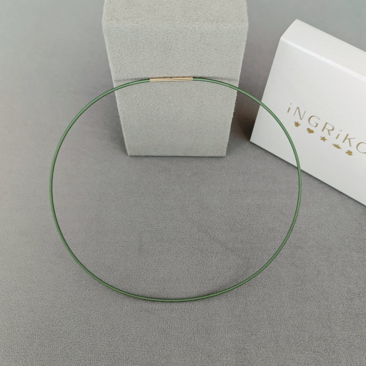 Colier choker tip colan colorat [1]