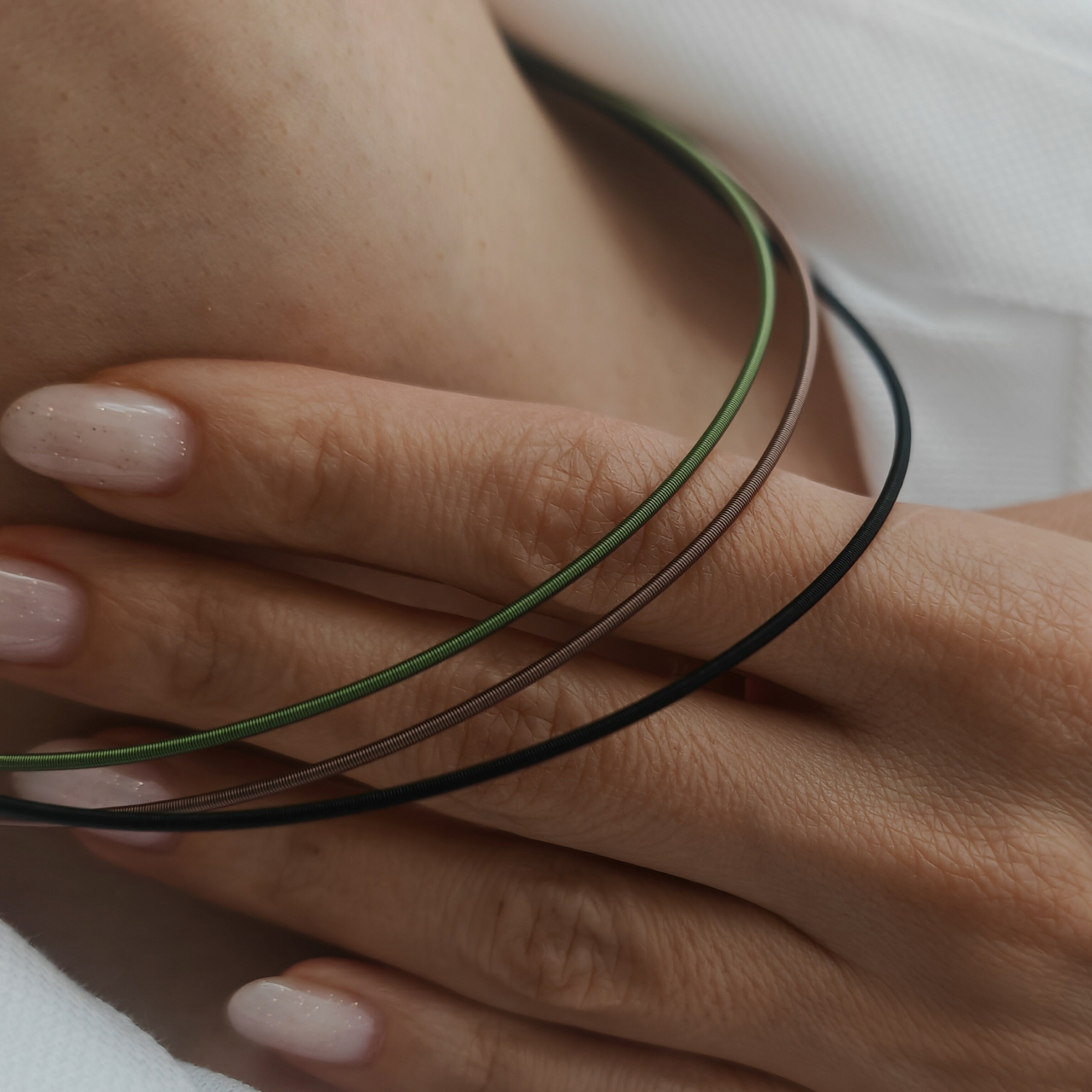 Colier choker tip colan colorat [6]