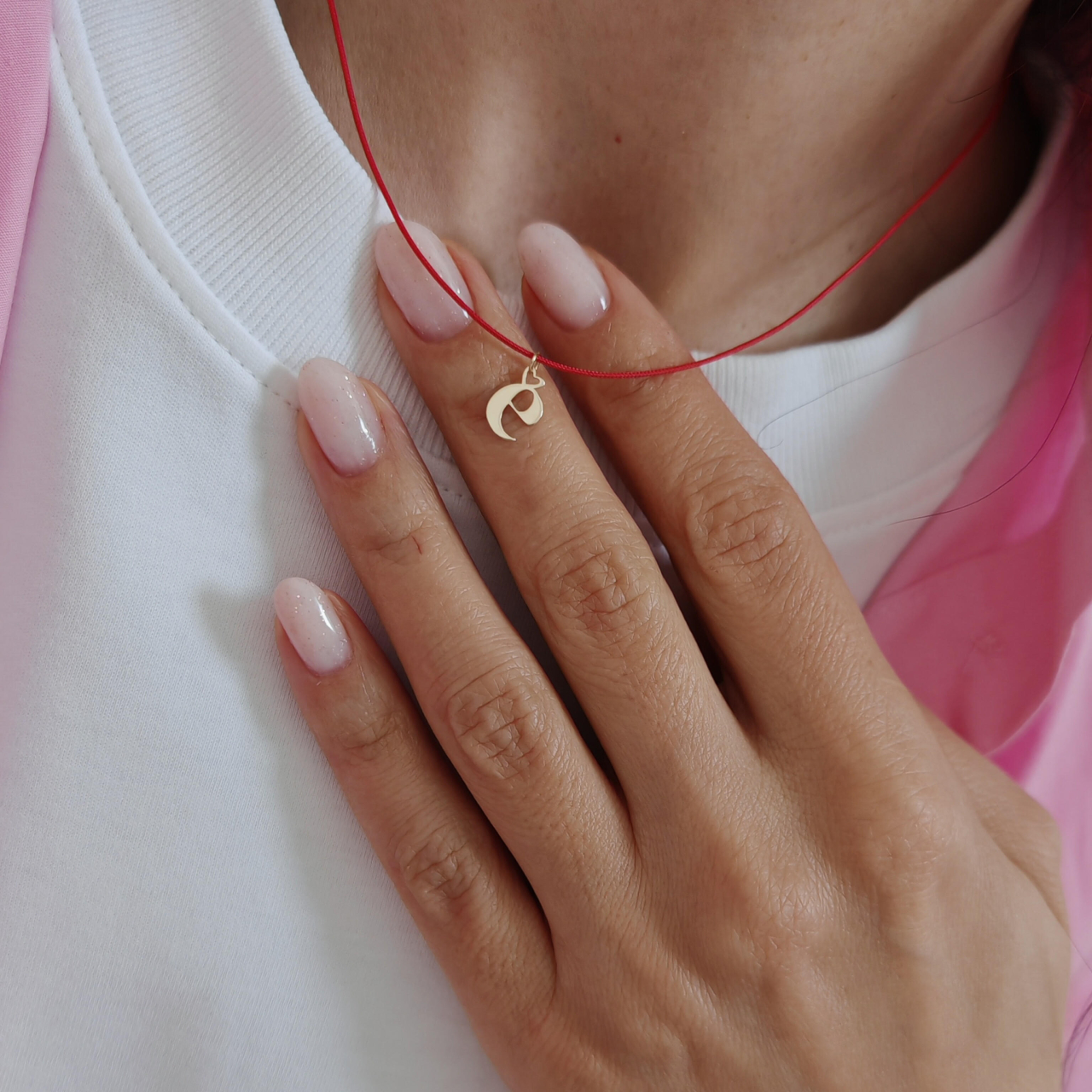 Colier snur cu litera e din aur galben 14K [2]