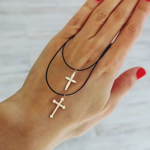 Cruciulita aur 14K pe snur reglabil pentru gat [3]