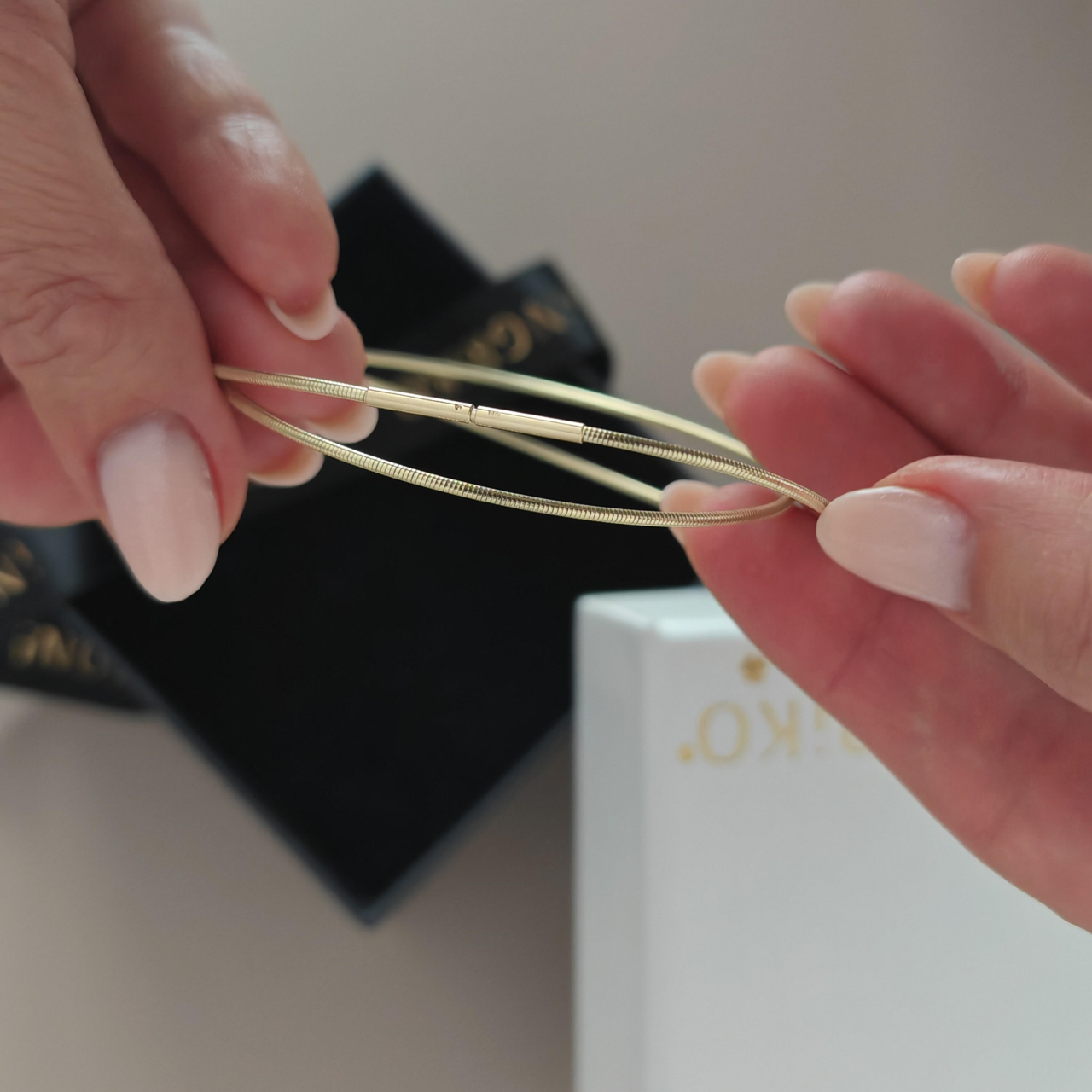 Colier aur 14K semirigid tip colan 42 cm [3]