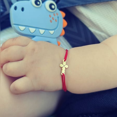 Bijuterii Personalizate - Bratara Cruciulita stilizata din Aur Galben 14K si Diamant natural pe snur reglabil