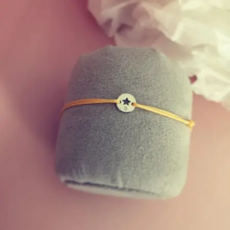 Cadouri Femei - Bratara Diamant Banut Steluta aur galben 14K