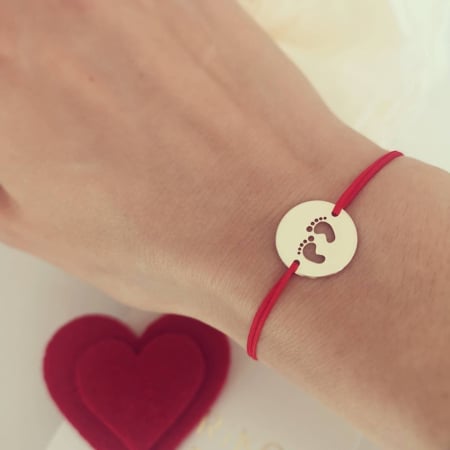 Bratari personalizate - Bratara Personalizata Banut Aur 14K - Talpite Bebelus
