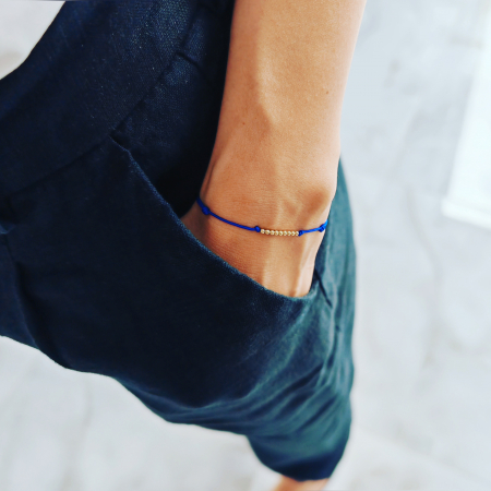 Bratari cu Bilute de Aur - Bratara snur albastru cu bilute aur 2mm