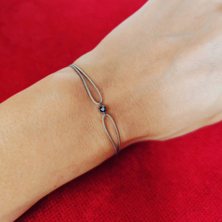 Bratara snur aur alb 14K cu diamant negru