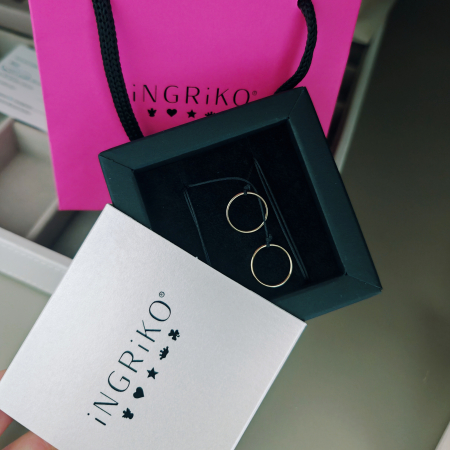 Colier negru cu inele din aur galben 14K [3]