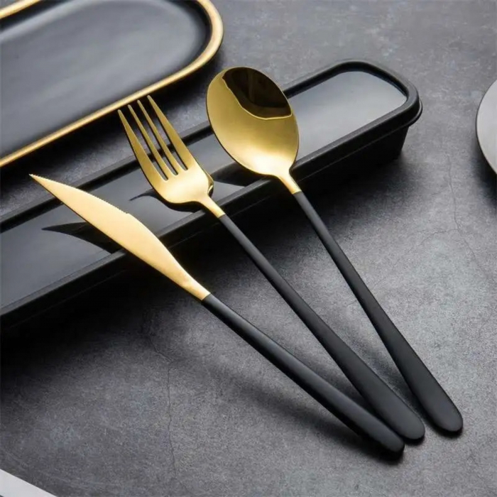 Set de Tacamuri Portabil - Practic si Elegant [3]
