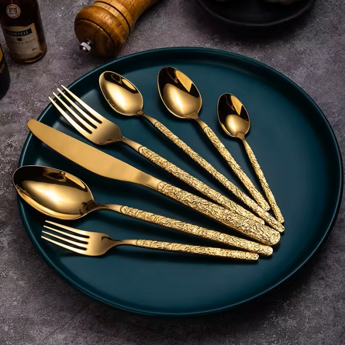 Set tacamuri din inox culoare aurie de calitate superioara [2]