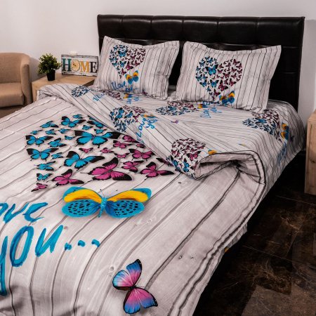Lenjerie de pat 3D cu fluturi și mesaj romantic – Design modern și culori vibrante [2]