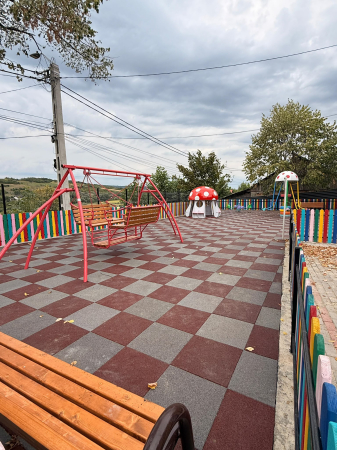 Pavaj din cauciuc reciclat [5]