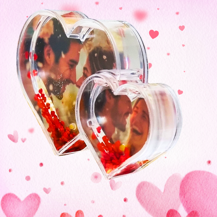 Glob Foto Personalizat 2 Inimi, Interior cu Inimioare [2]