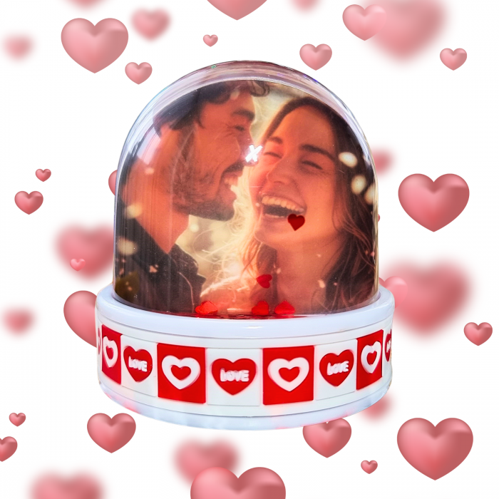 Glob Personalizat Love Roșu, Cu 2 Poze, Inimi Și Lumini [2]