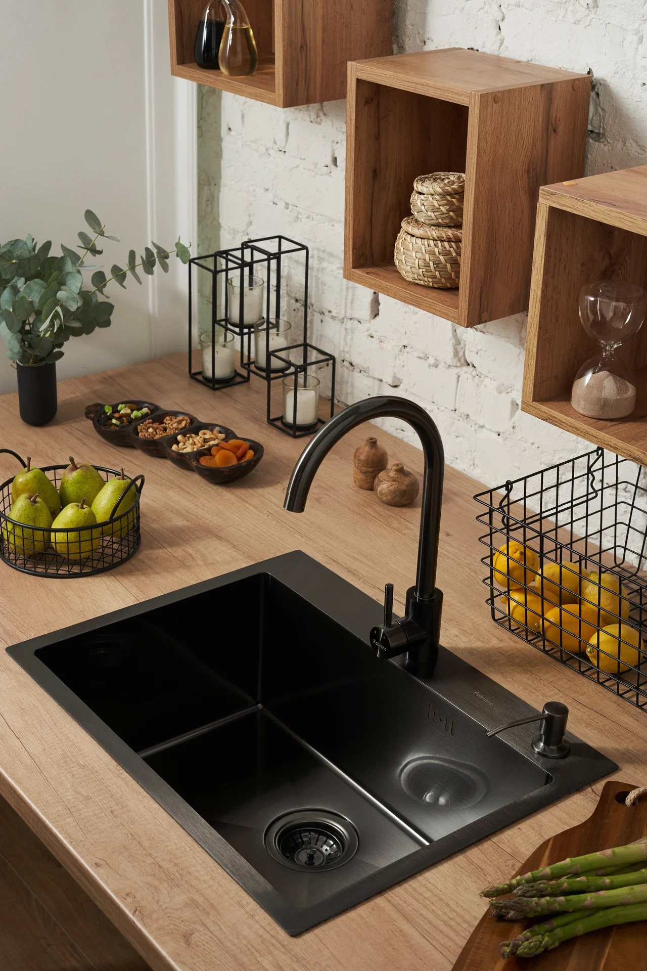 Chiuvete - Chiuvetă 600 x 450  Nano PVD Black baterie + dozator