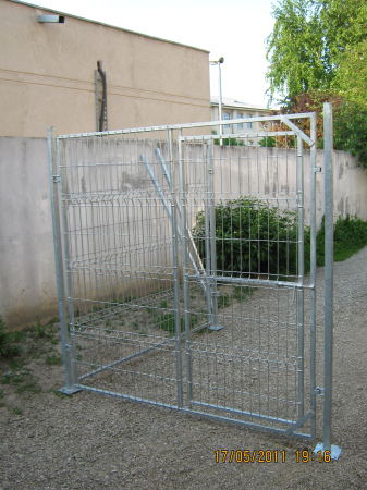 Accesorii pentru Animale - Panou cu poarta pentru padoc caine