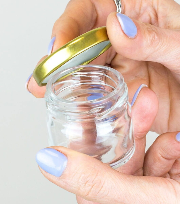 Borcanele pentru miere (30 ml) + capac [2]