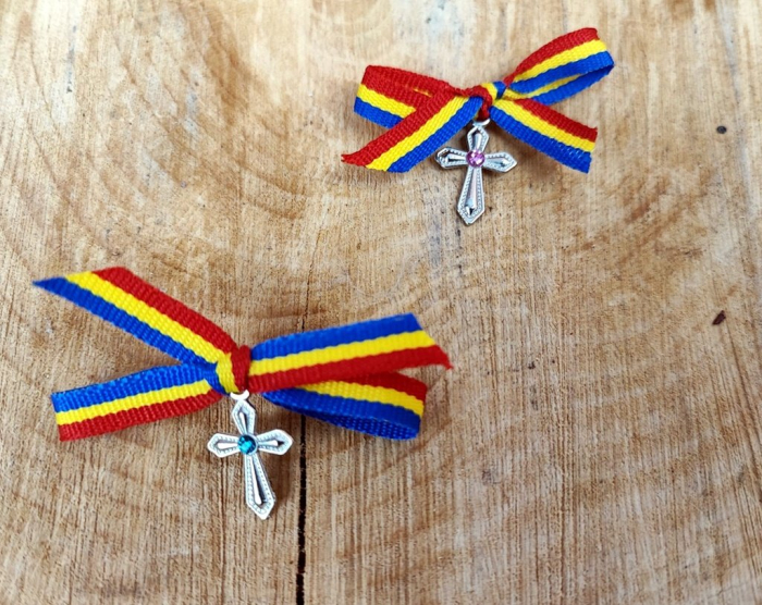 cruciulite TRICOLOR (piatra blue) [2]