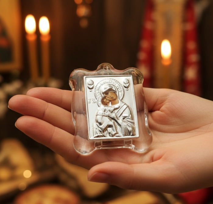 Iconita Maica Domnului pe suport de sticla [3]